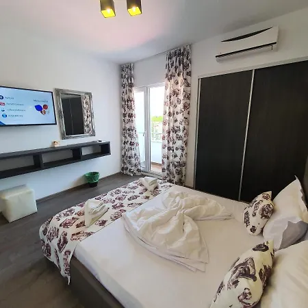 Anacris *** Hotel 3*