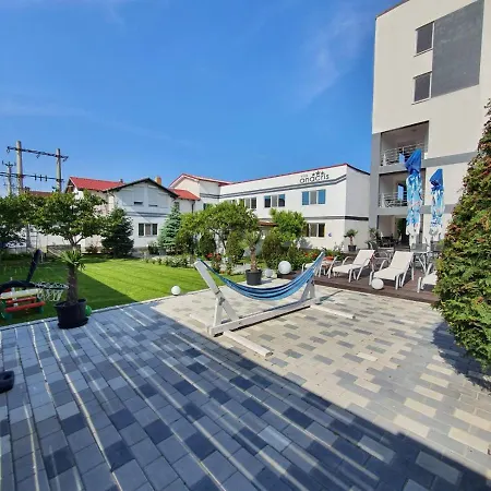 Anacris *** Hotel 3*