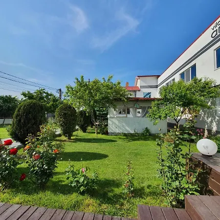 Hotel Anacris *** 3*